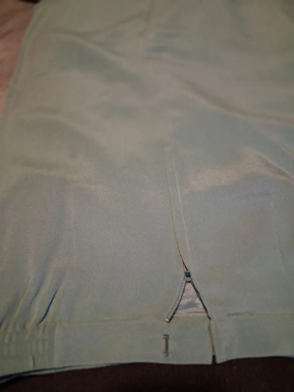 Adrianna Papell Light Green Two-Piece Skirt Set